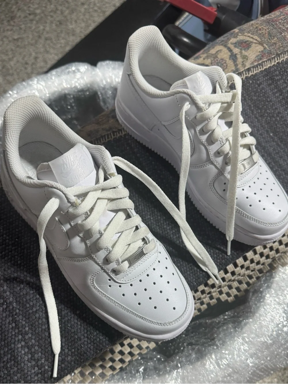 Nike woman’s White Low-Top Sneakers - All-White Leather Like new